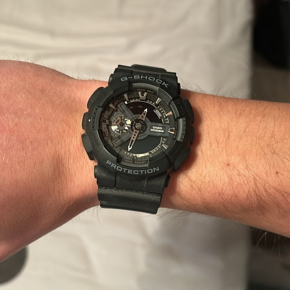 G-Shock Watch - Picture 4 of 5